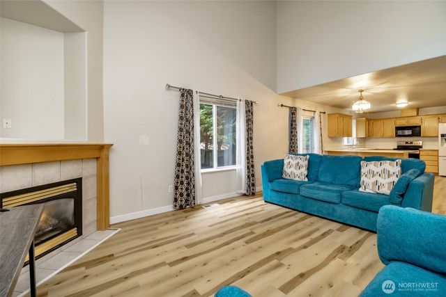 8717 161st Street E, Puyallup, WA 98375