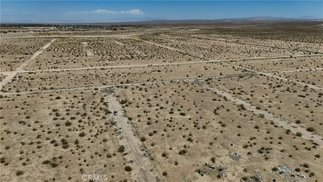 739 106th, California City, CA 93505