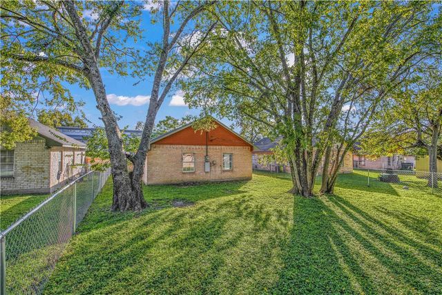 302 West 23rd Street, Bryan, TX 77803