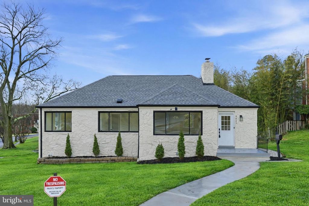 5621 HAWTHORNE ST, Landover, MD 20785