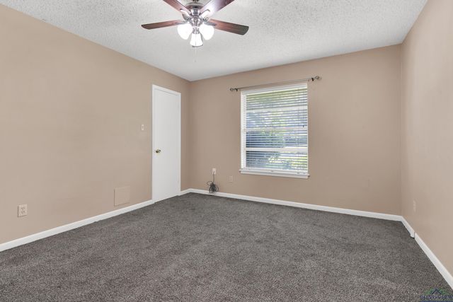 105 Bison Trl., Longview, TX 75601