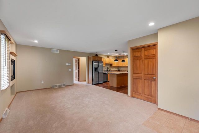 115 AURORA LANE, Fond Du Lac, WI 54935