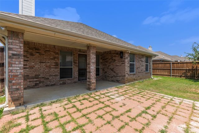 8244 Edgepoint Trail, Fort Worth, TX 76053
