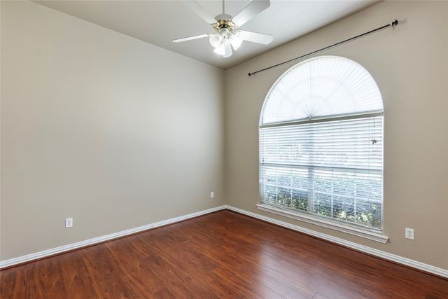 8244 Edgepoint Trail, Fort Worth, TX 76053
