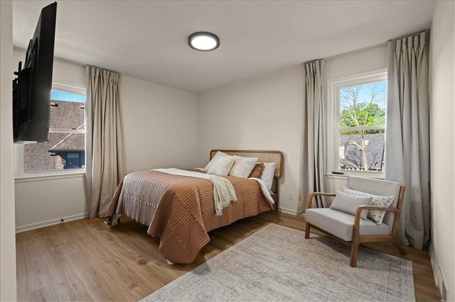 10310 Eby Street, Overland Park, KS 66212