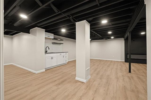 10310 Eby Street, Overland Park, KS 66212