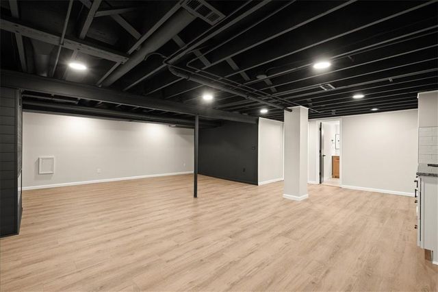 10310 Eby Street, Overland Park, KS 66212