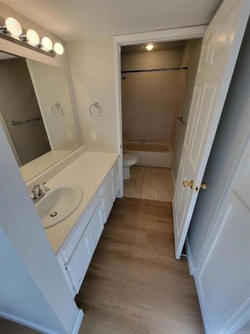 1263 Robinson Avenue 12, San Diego, CA 92103