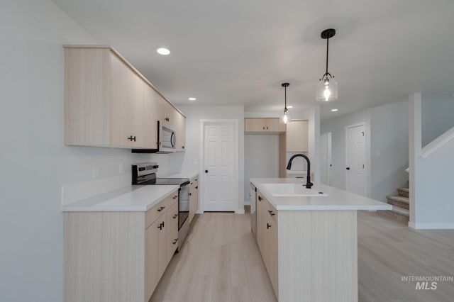 3005 S Maple Ranch Way, Nampa, ID 83687