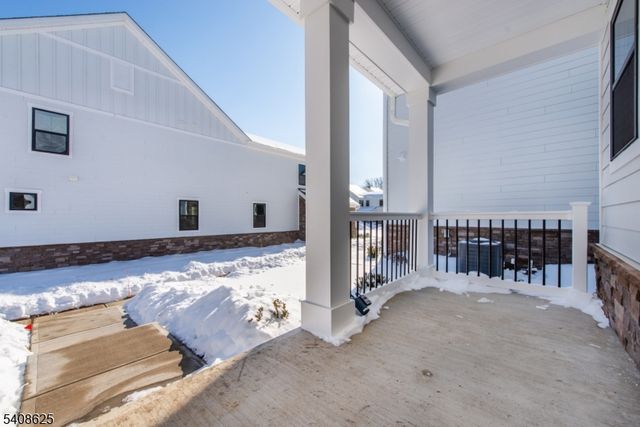 67 Willow Ln, Parsippany-troy Hills Twp., NJ 07054