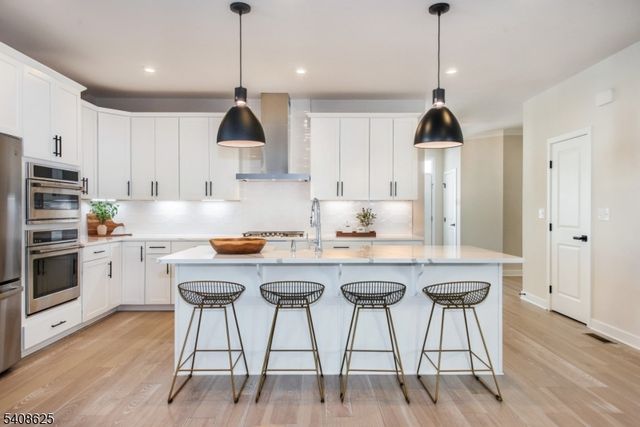 67 Willow Ln, Parsippany-troy Hills Twp., NJ 07054