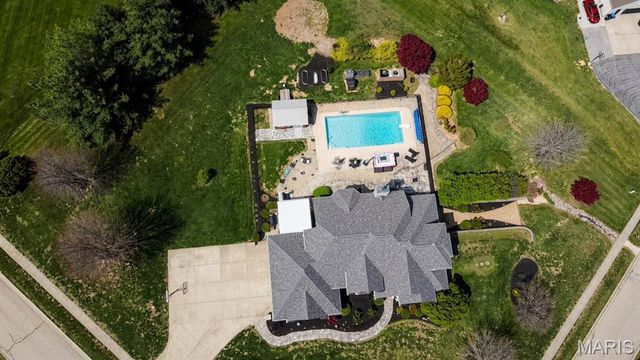 3509 Rosewood Lane, Columbia, IL 62236