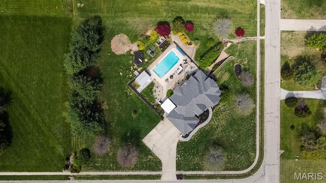 3509 Rosewood Lane, Columbia, IL 62236