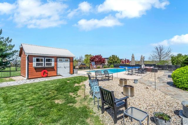 3509 Rosewood Lane, Columbia, IL 62236