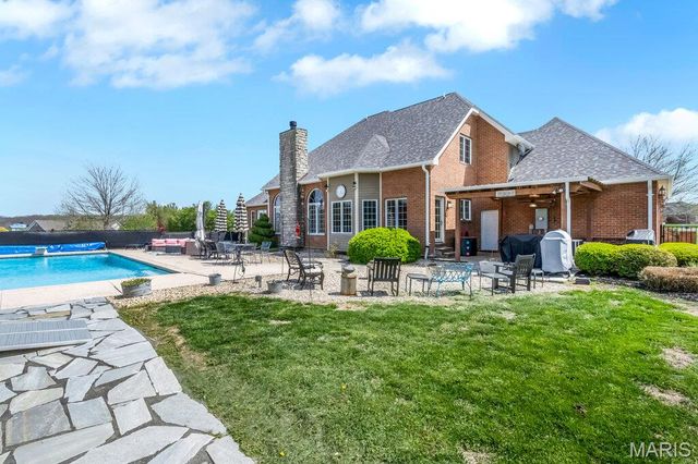 3509 Rosewood Lane, Columbia, IL 62236