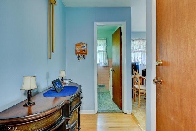 176 Pompton Rd, Haledon Boro, NJ 07508