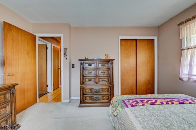 176 Pompton Rd, Haledon Boro, NJ 07508