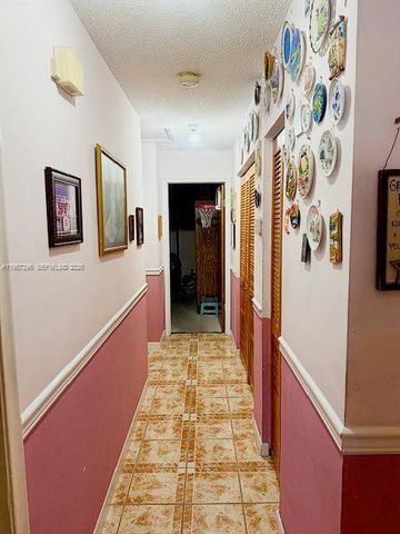 13222 SW 41st Ter, Miami, FL 33175