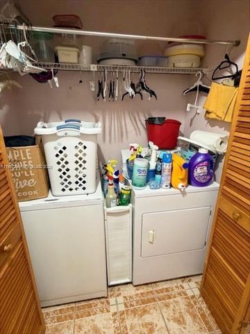 13222 SW 41st Ter, Miami, FL 33175