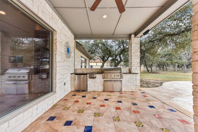 105 Silver Leaf DR, Georgetown, TX 78633