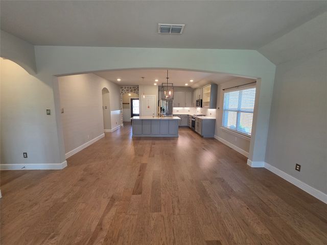 11745 Wulstone Road, Fort Worth, TX 76052
