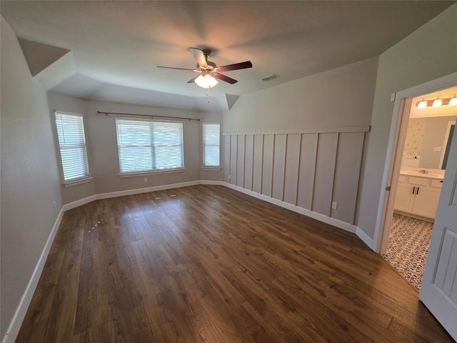 11745 Wulstone Road, Fort Worth, TX 76052