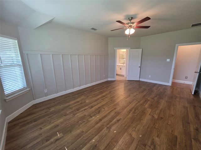 11745 Wulstone Road, Fort Worth, TX 76052