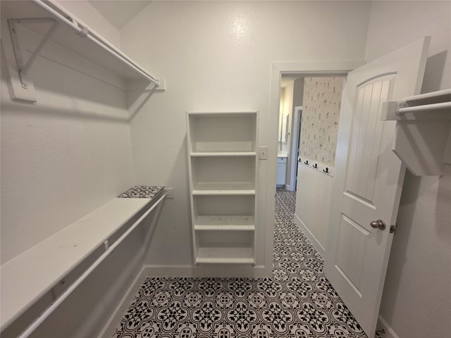 11745 Wulstone Road, Fort Worth, TX 76052