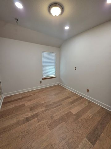 11745 Wulstone Road, Fort Worth, TX 76052
