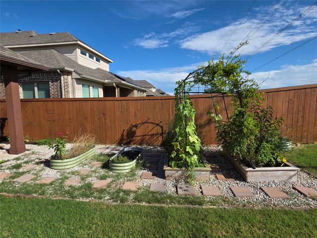11745 Wulstone Road, Fort Worth, TX 76052