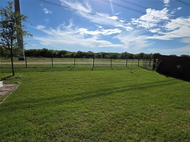 11745 Wulstone Road, Fort Worth, TX 76052