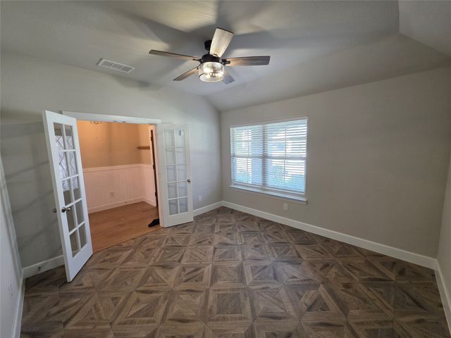 11745 Wulstone Road, Fort Worth, TX 76052