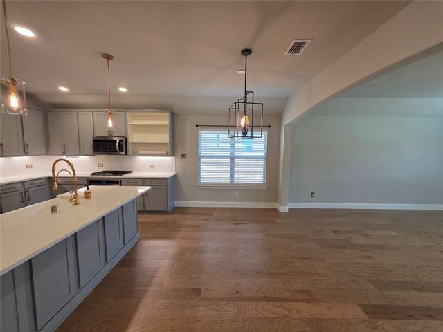 11745 Wulstone Road, Fort Worth, TX 76052
