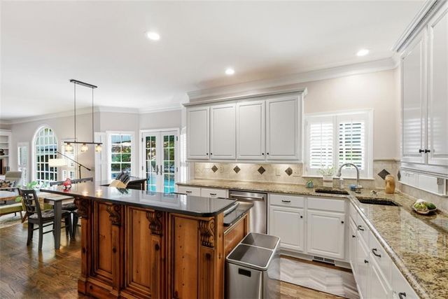 645 Leather Hinge Trail, Roswell, GA 30075