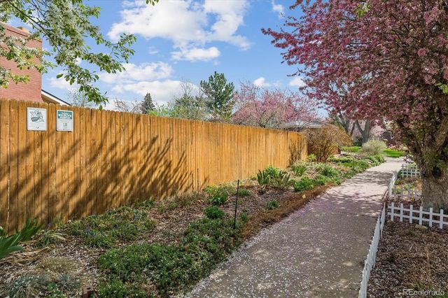 3790 S Eaton Street, Denver, CO 80235