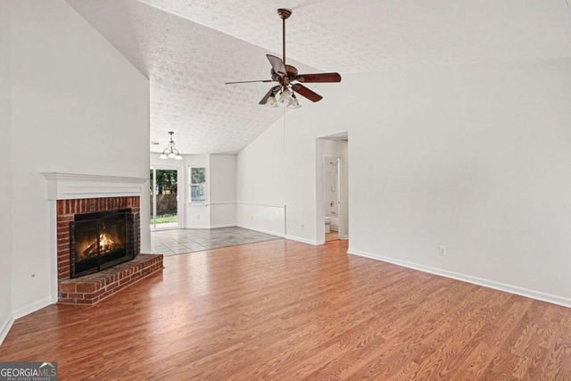 3 Bonnie Glen Lane, Hampton, GA 30228