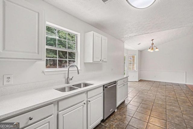 3 Bonnie Glen Lane, Hampton, GA 30228