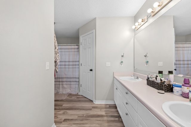 1207 Jefferyscot Drive, Crestview, FL 32536