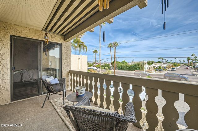 4950 N MILLER Road 210, Scottsdale, AZ 85251