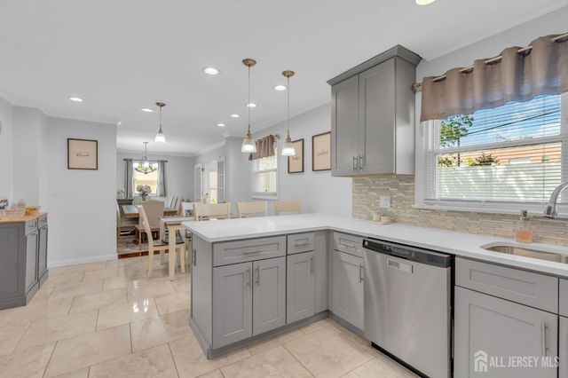 431 Harrison Avenue, Highland Park, NJ 08904