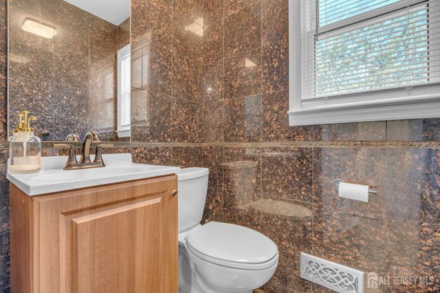 431 Harrison Avenue, Highland Park, NJ 08904