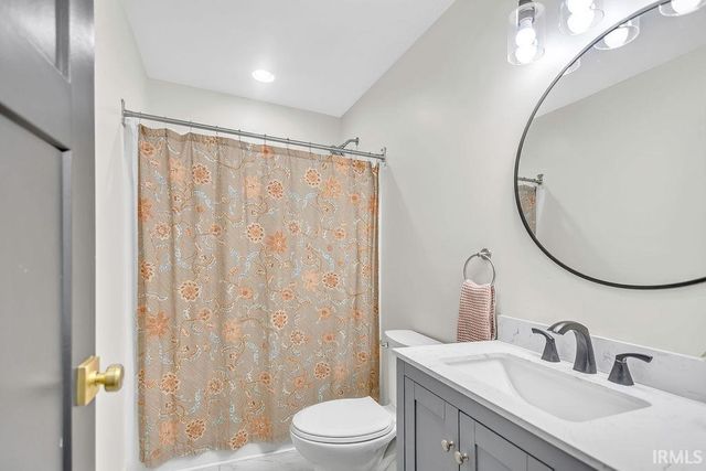 50 Sherwood Lane, Bedford, IN 47421