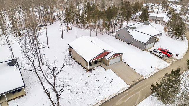 50 Sherwood Lane, Bedford, IN 47421