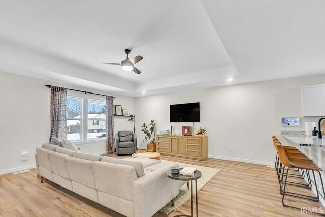 50 Sherwood Lane, Bedford, IN 47421