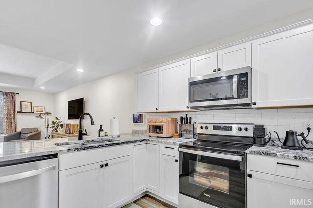 50 Sherwood Lane, Bedford, IN 47421