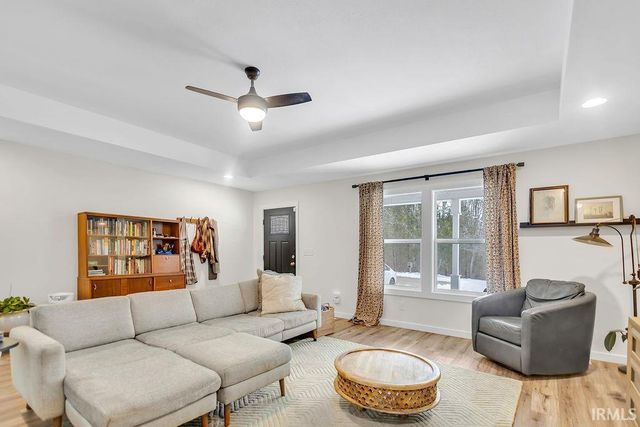 50 Sherwood Lane, Bedford, IN 47421