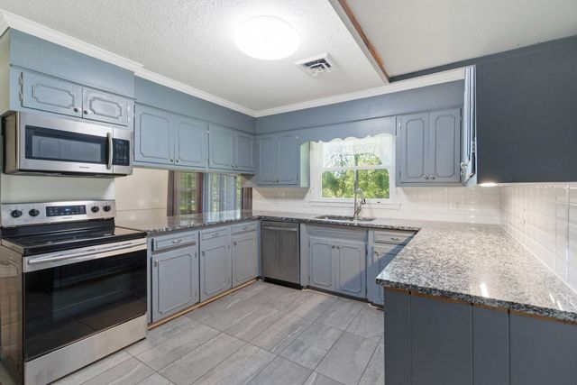 3936 Vance Road, Holly Hill, SC 29059