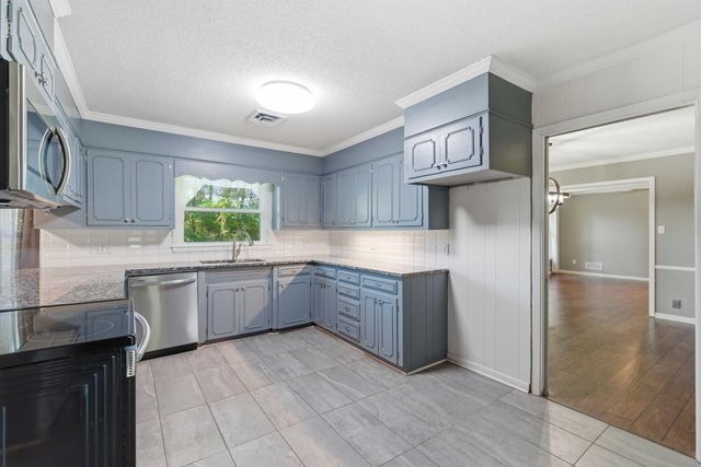 3936 Vance Road, Holly Hill, SC 29059