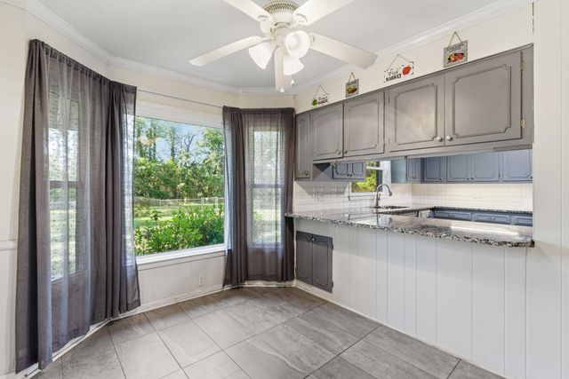 3936 Vance Road, Holly Hill, SC 29059