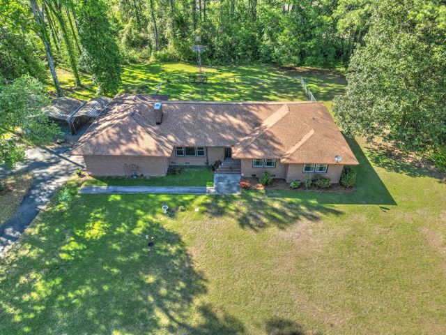 3936 Vance Road, Holly Hill, SC 29059